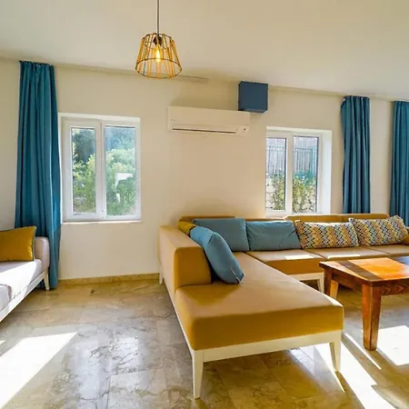 Secluded Near Beach With Private Pool In Kas Yenikoy (Kas)